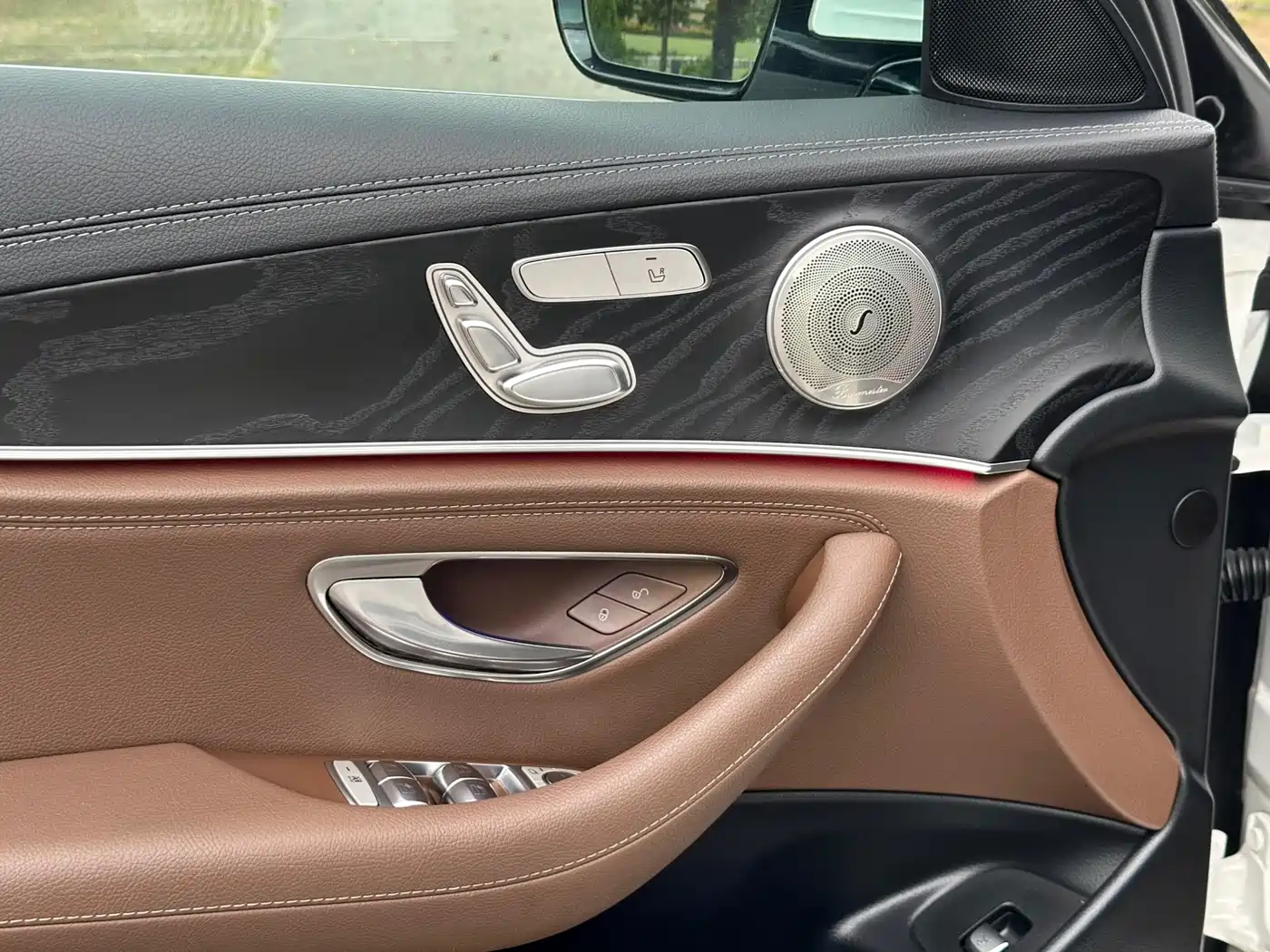 Mercedes-Benz E-Class 2019 E 200 L Sport фото 17