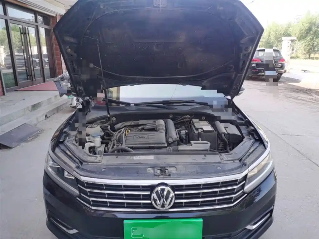 Volkswagen Passat 2017 280TSI DSG Prestige фото 21