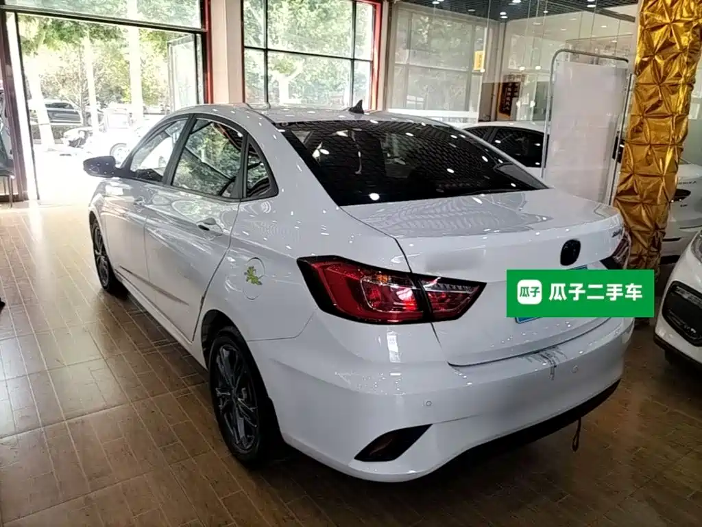 2021 Changan Eado DT
