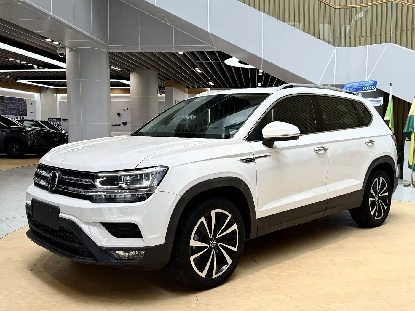 Volkswagen Tharu 2022 280TSI FWD Luxury Edition