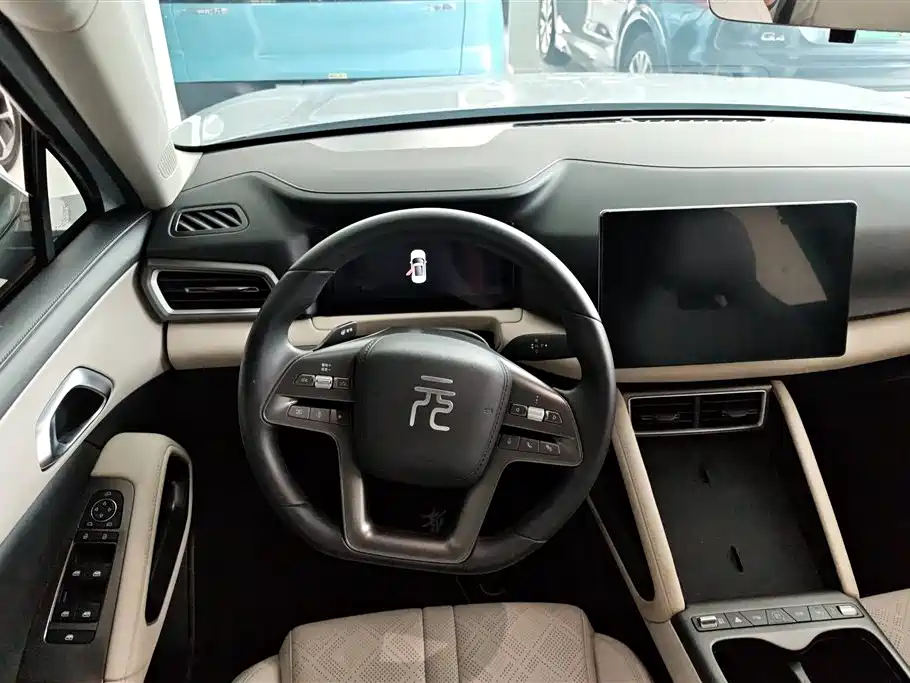 BYD Yuan UP 2025 Smart Drive Edition 401KM Vitality Version фото 15