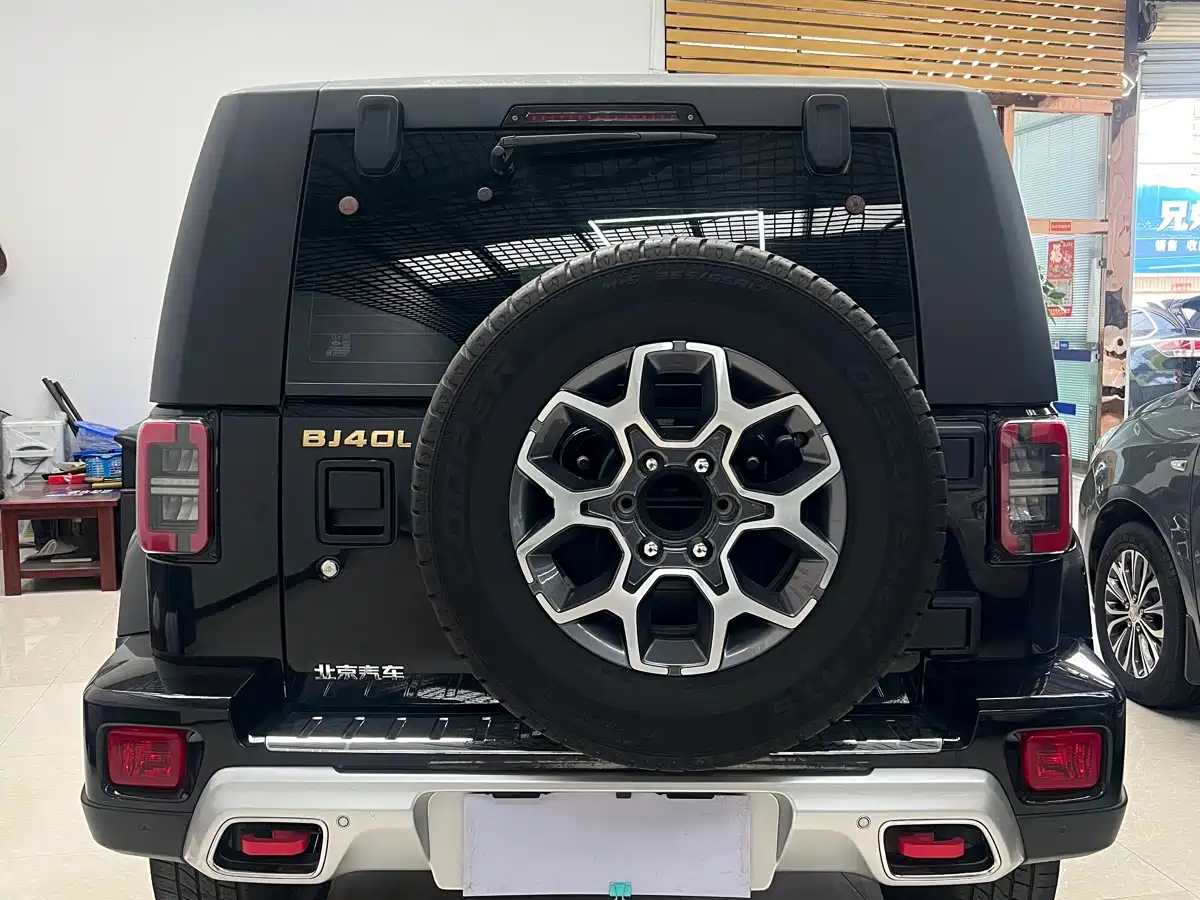 BAIC ORV Beijing Offroad BJ40 2019 PLUS 2.3T Automatic 4WD Luxury Edition China VI фото 10