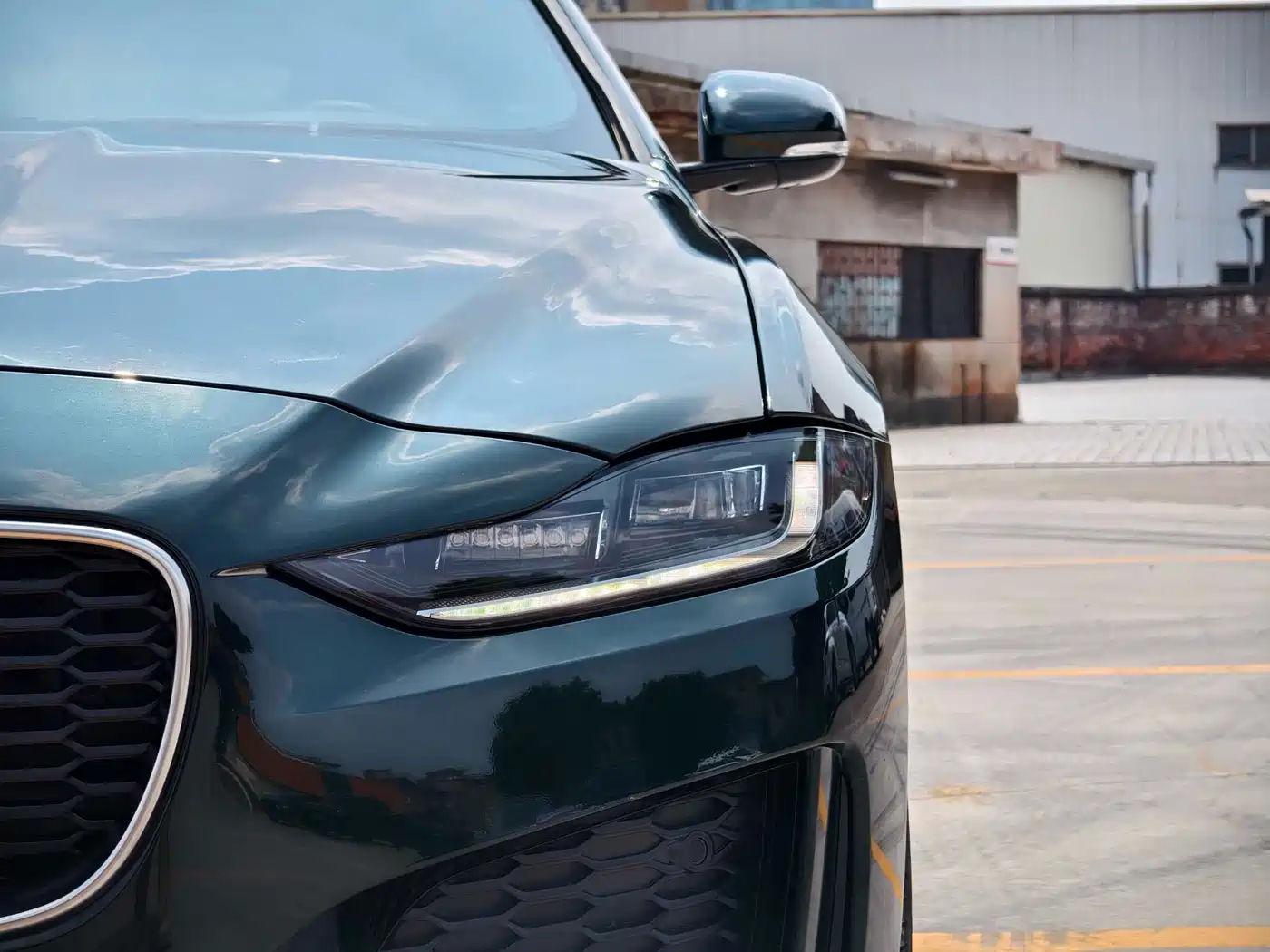 Jaguar XEL 2024 Model 2.0T 250PS R-DYNAMIC S Progressive Sport Edition фото 32