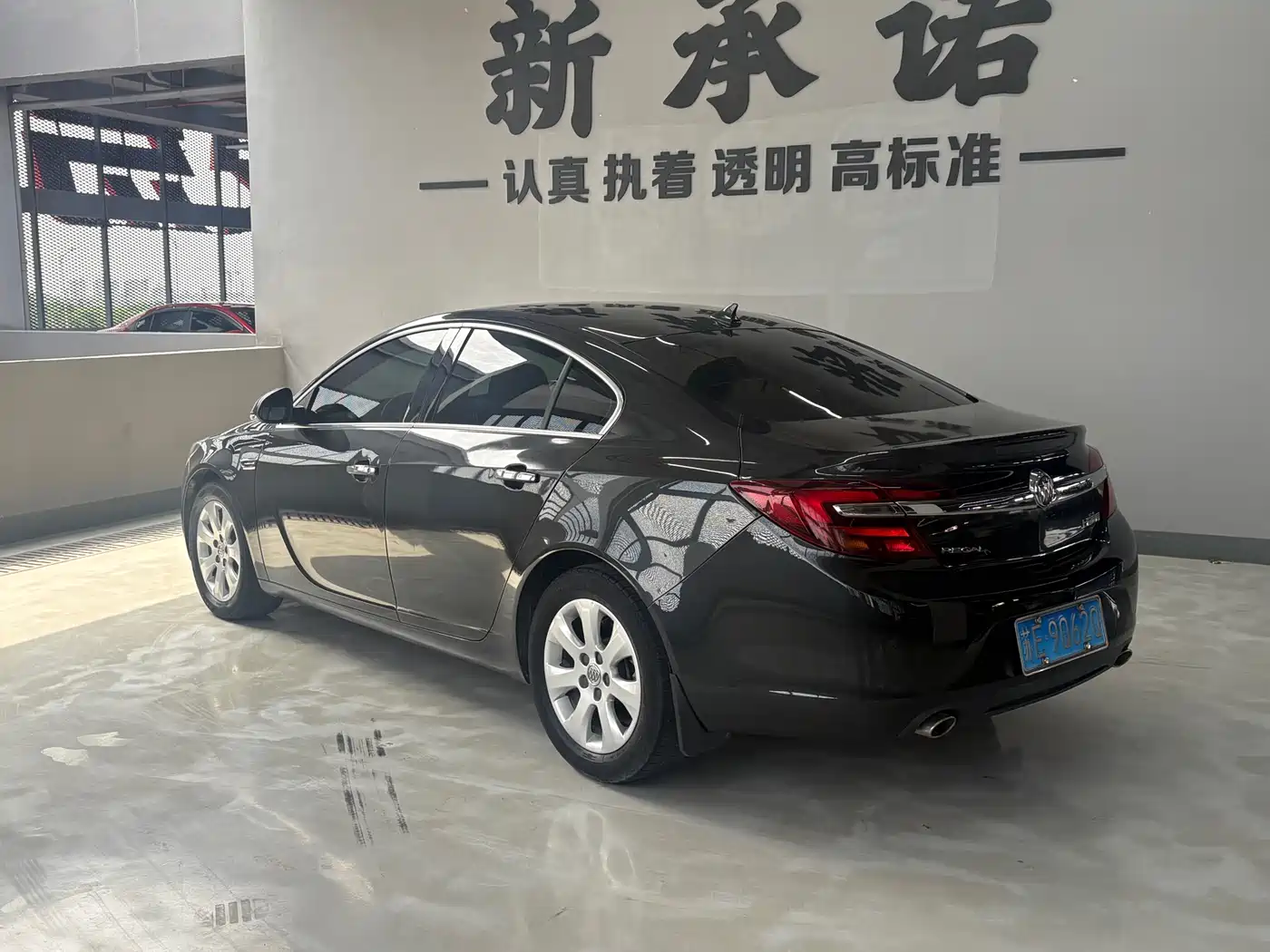 Buick Regal 2015 2.0L Elite Fashion Model фото 8