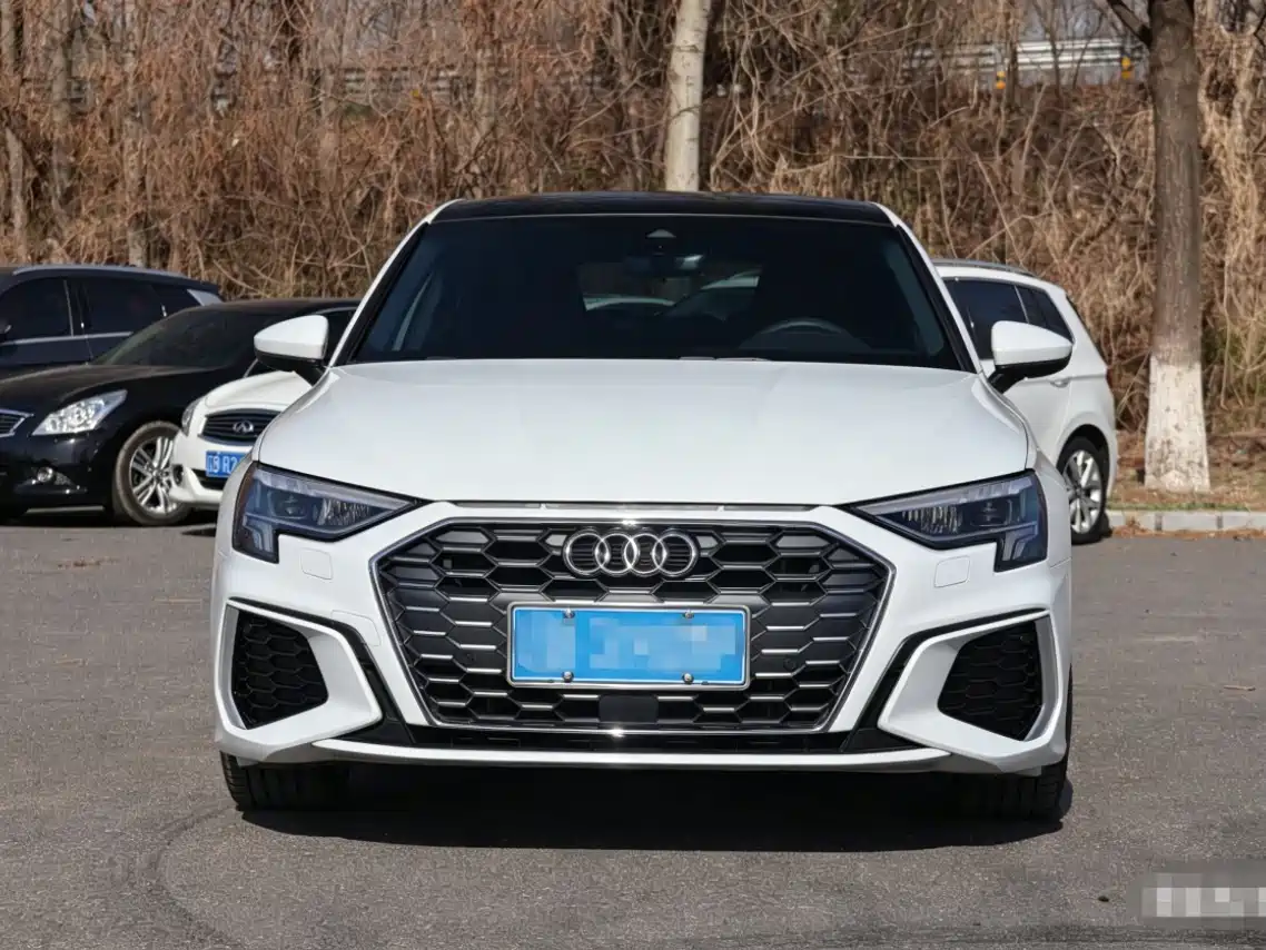 Audi A3 2022 A3L Limousine 35 TFSI Style Sport фото 2
