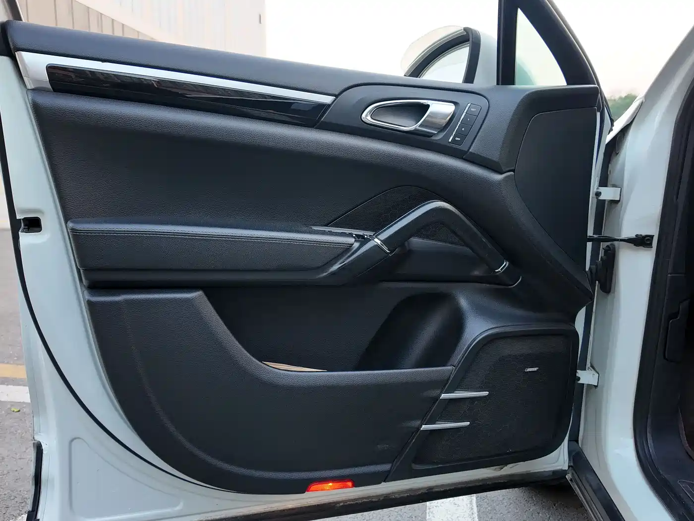 Porsche Cayenne 2011 Cayenne S 4.8L фото 7