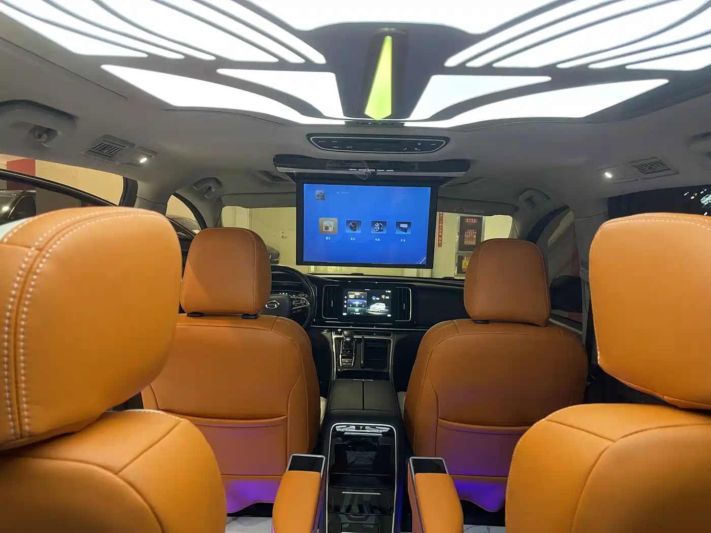 GAC Trumpchi Trumpchi M8 2021 Leading Show Series 390T Luxury Edition фото 9