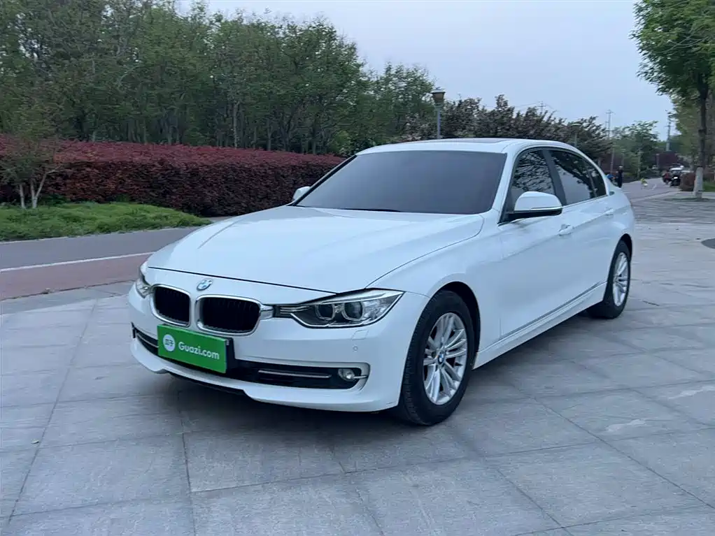 BMW 3 Series 2014 320Li Fashion фото 2