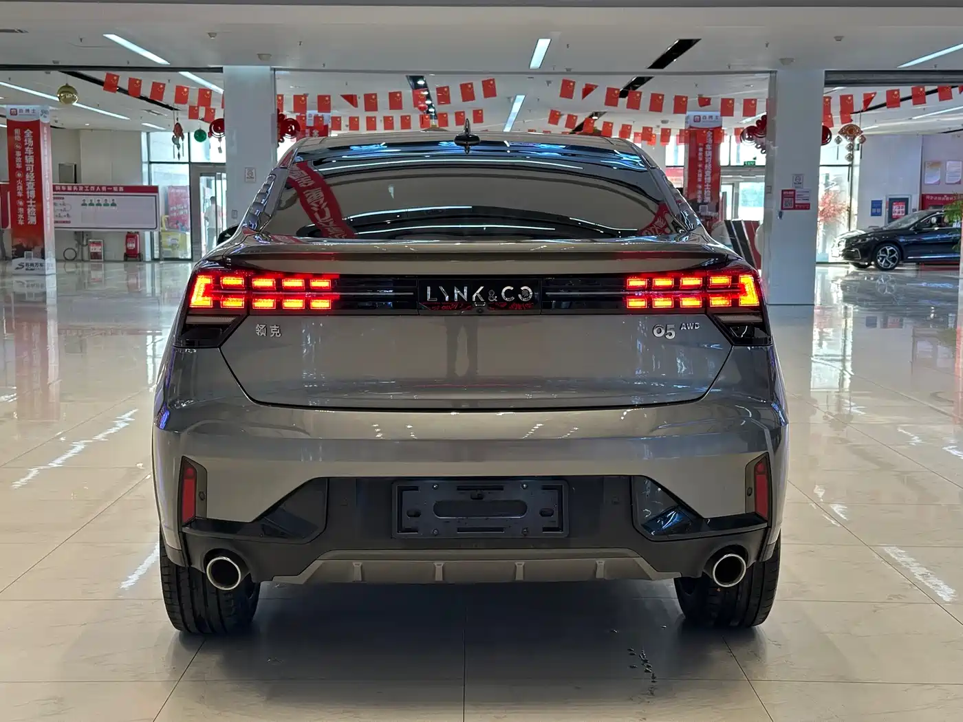 Lynk & Co 05 2020 2.0TD 4WD Halo Edition фото 10