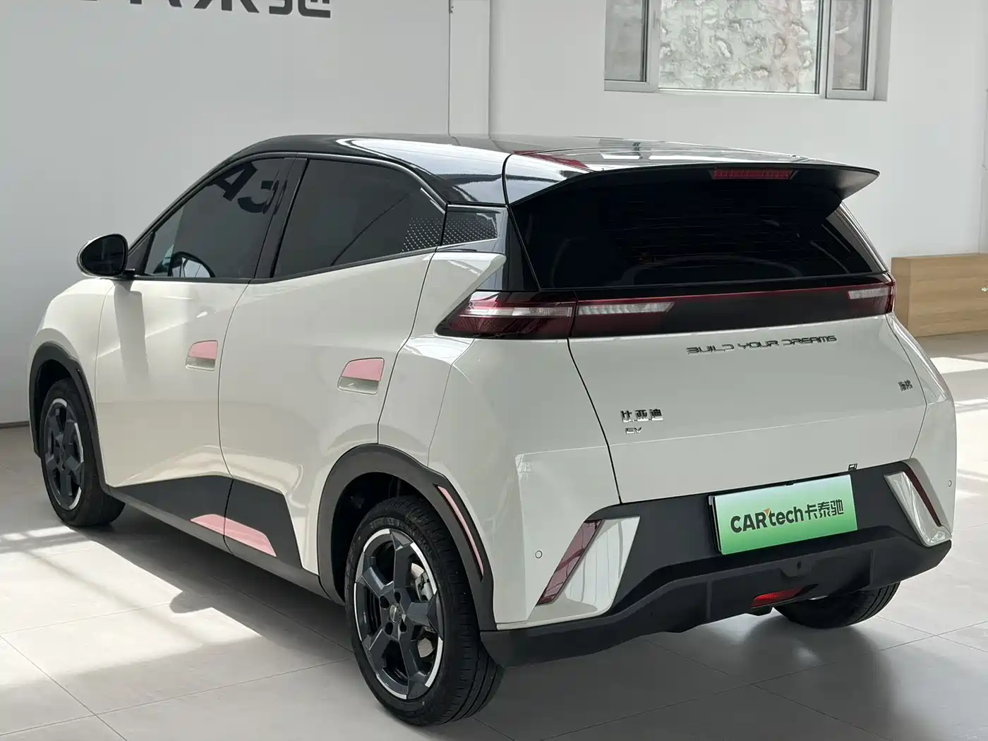 BYD Seagull 2024 Glory Edition 305km Freedom Edition фото 12