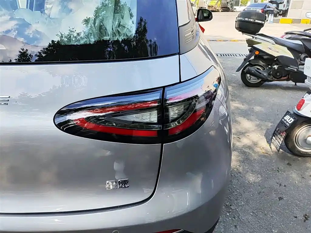 Geely Galaxy Starry Wish 2026 Edition 310km Youth Version фото 8
