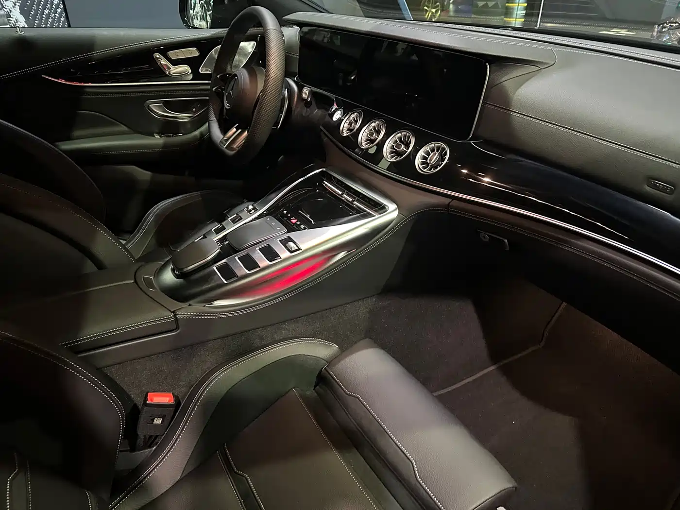 Mercedes-Benz AMG GT 2026 AMG GT 50 4-Door Coupe China Special Edition фото 4
