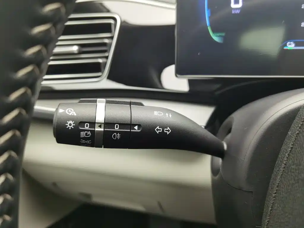 BYD Qin PLUS, миниатюра 21