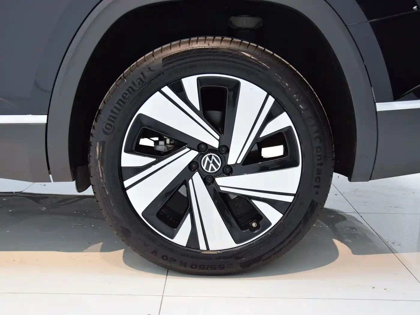 Volkswagen Teramont 2024 530 V6 AWD Prestige Luxury Edition фото 20