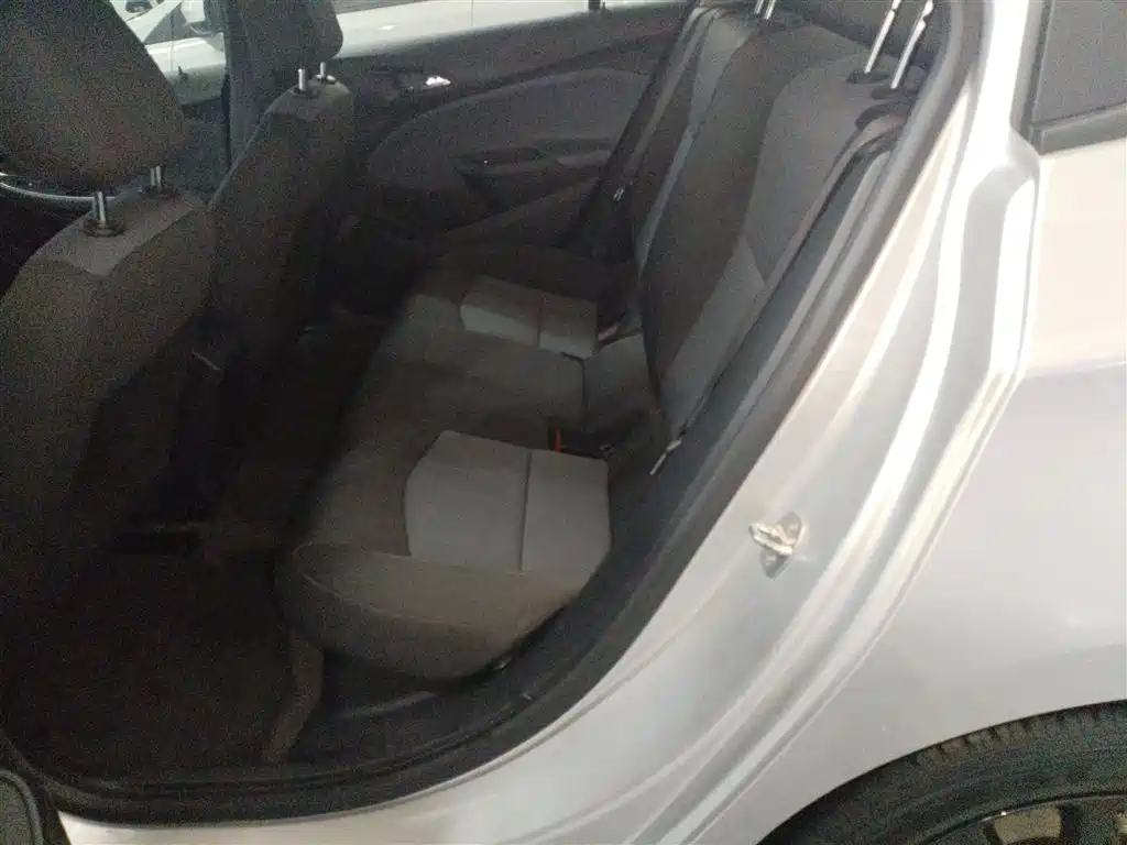 Chevrolet Cruze 2018 Redline 320 Automatic Pioneer Edition фото 16
