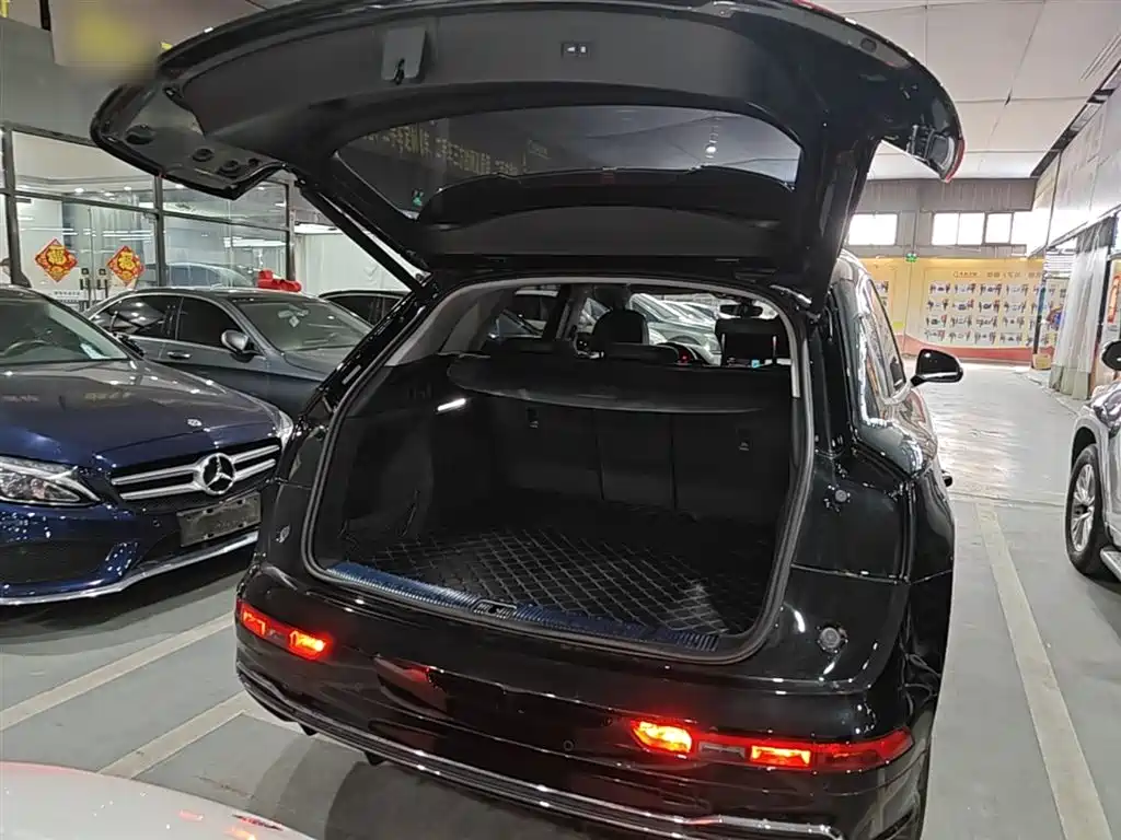 Audi Q5L 2020 45 TFSI Exclusive Fashion фото 19