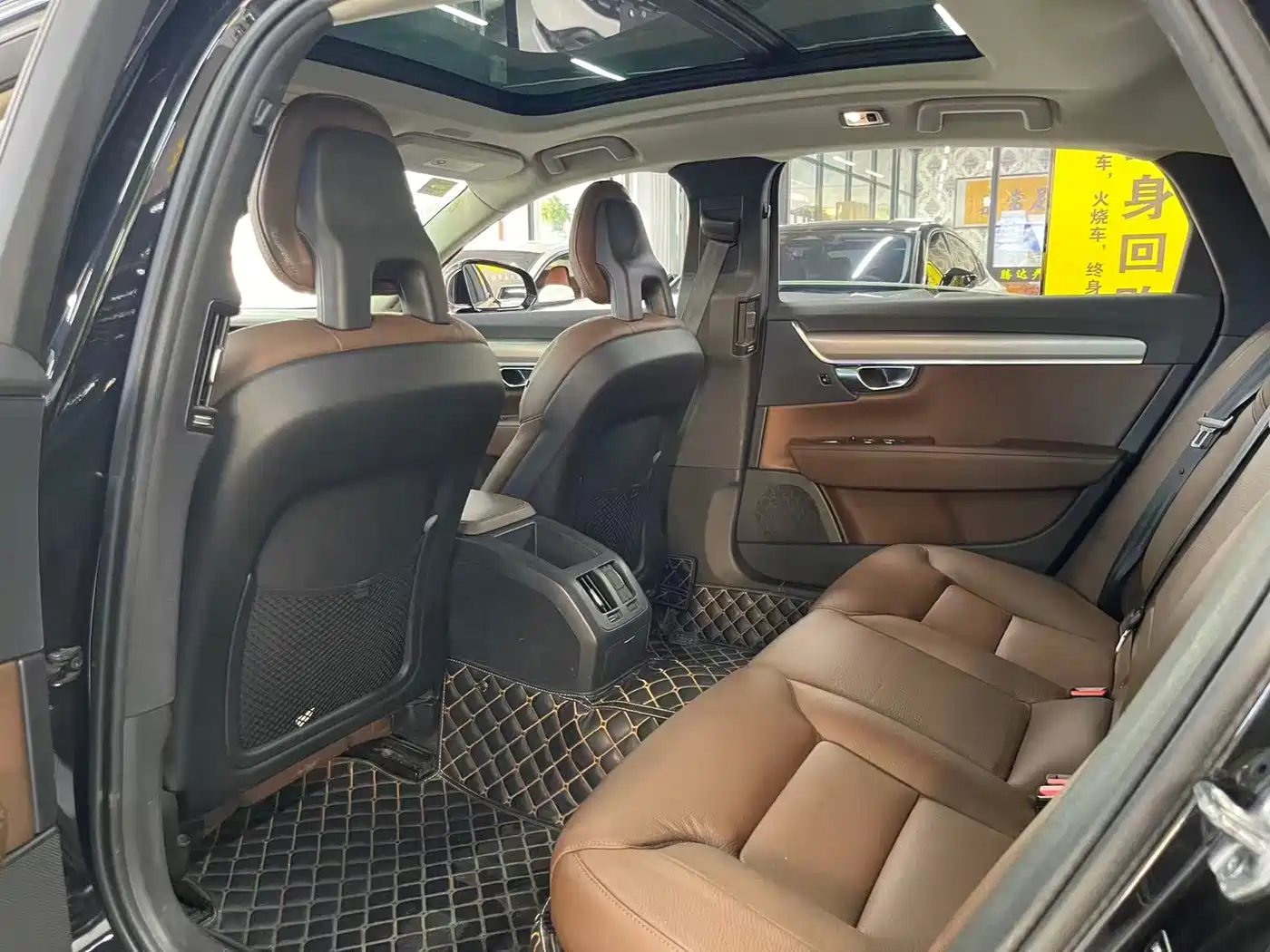 Volvo S90 2017 2017 T4 Momentum
