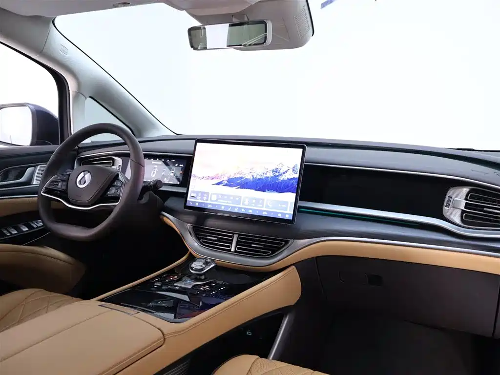 Denza D9 2024 DM-i 980 AWD Prestige фото 20