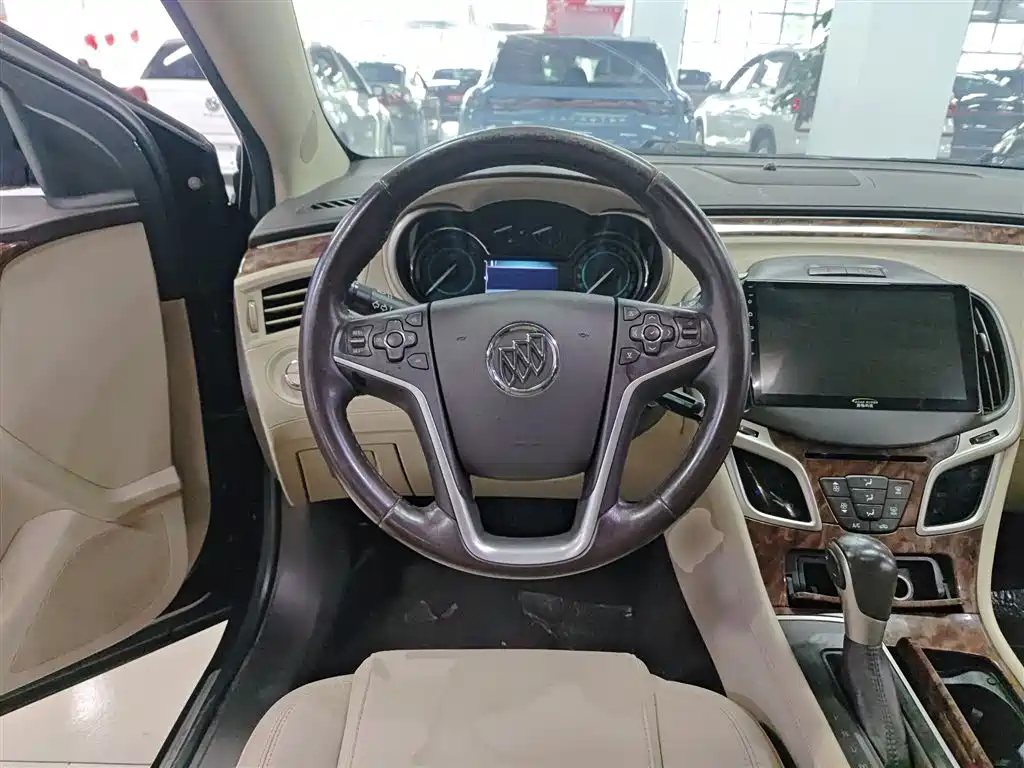 Buick LaCrosse 2013 2.4L SIDI Leading Comfort фото 7