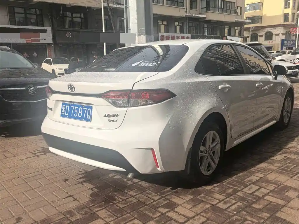 Toyota Levin 2022 185T CVT Luxury Edition фото 11