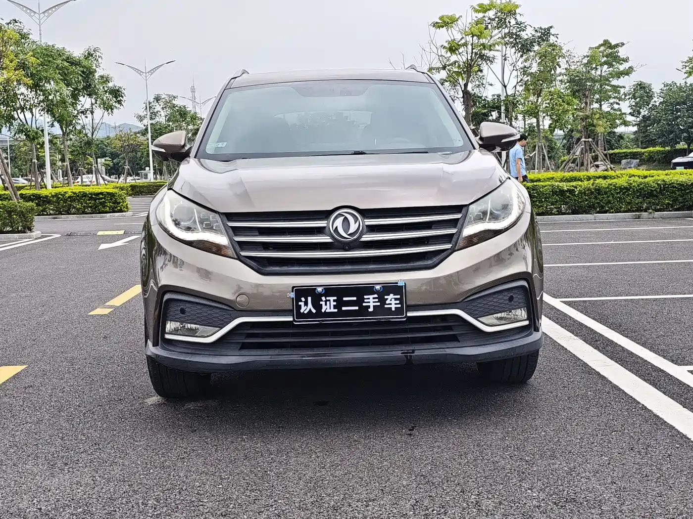 Dongfeng Fengguang Fengguang 580 2018 2017 1.5T CVT Smart Edition