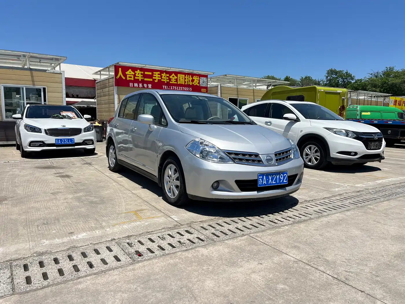 Nissan Tiida 2011 2011 1.6L CVT Luxury