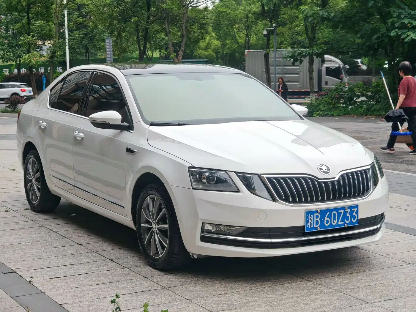 Škoda Octavia 2020 1.5L Automatic Smart Comfort Edition фото 3