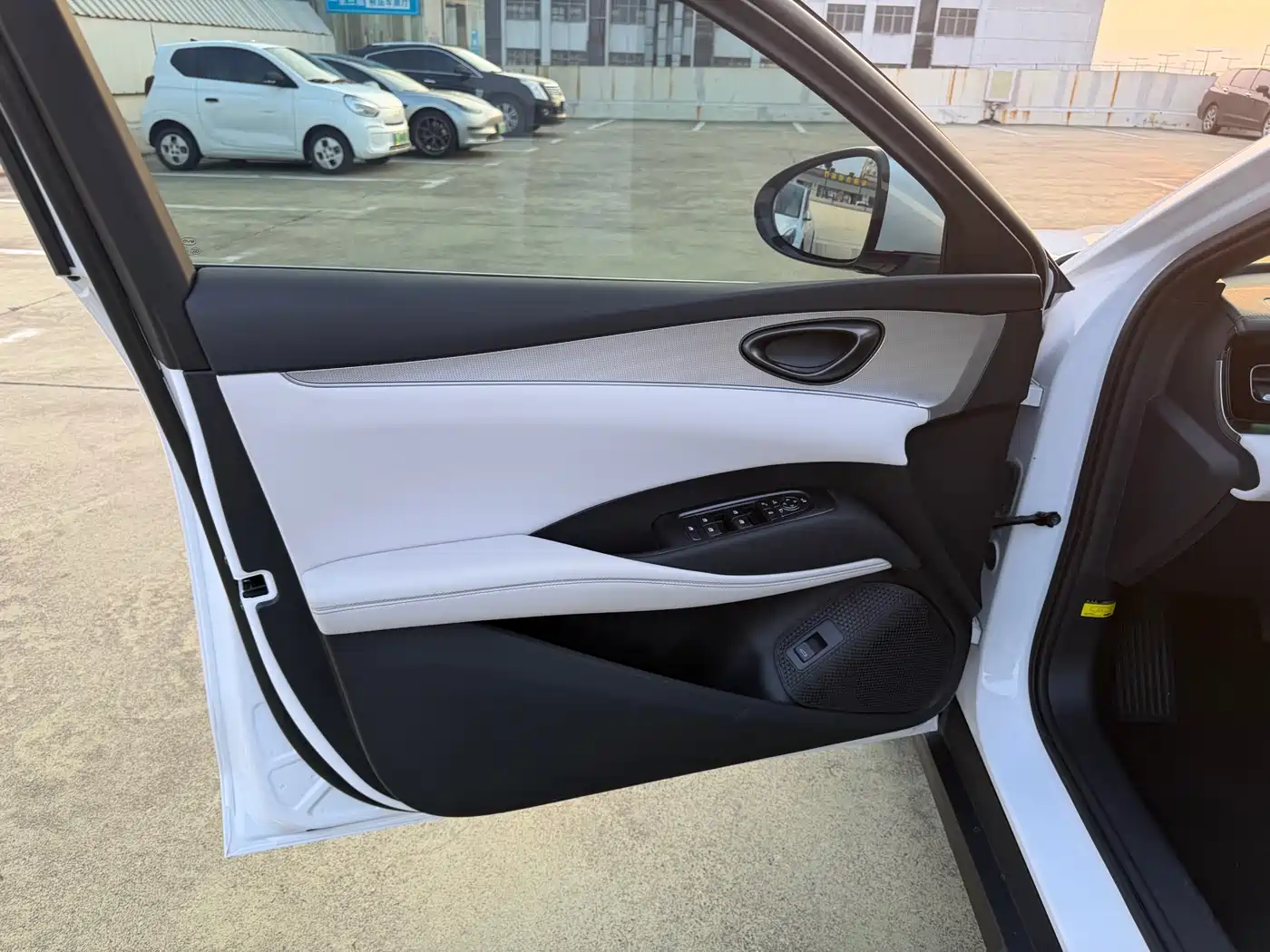 BYD Seal 06 New Energy 2024 DM-i 120KM Flagship фото 16