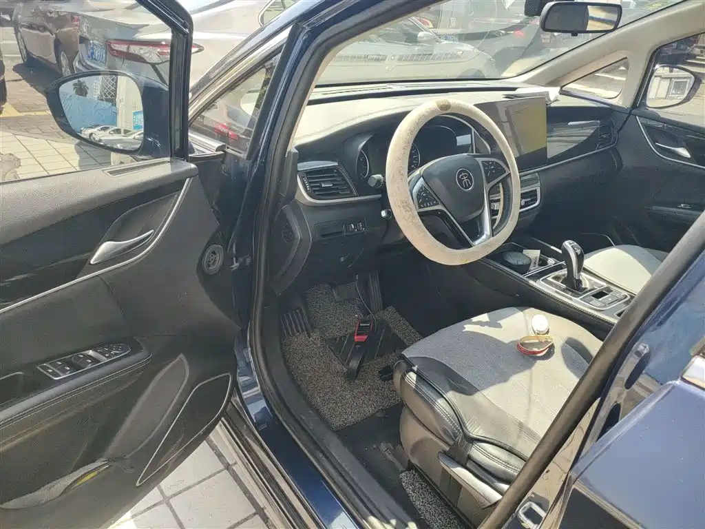 BYD Song MAX 2019 1.5T Auto Smart Connect Progressive 7-seater China V фото 12