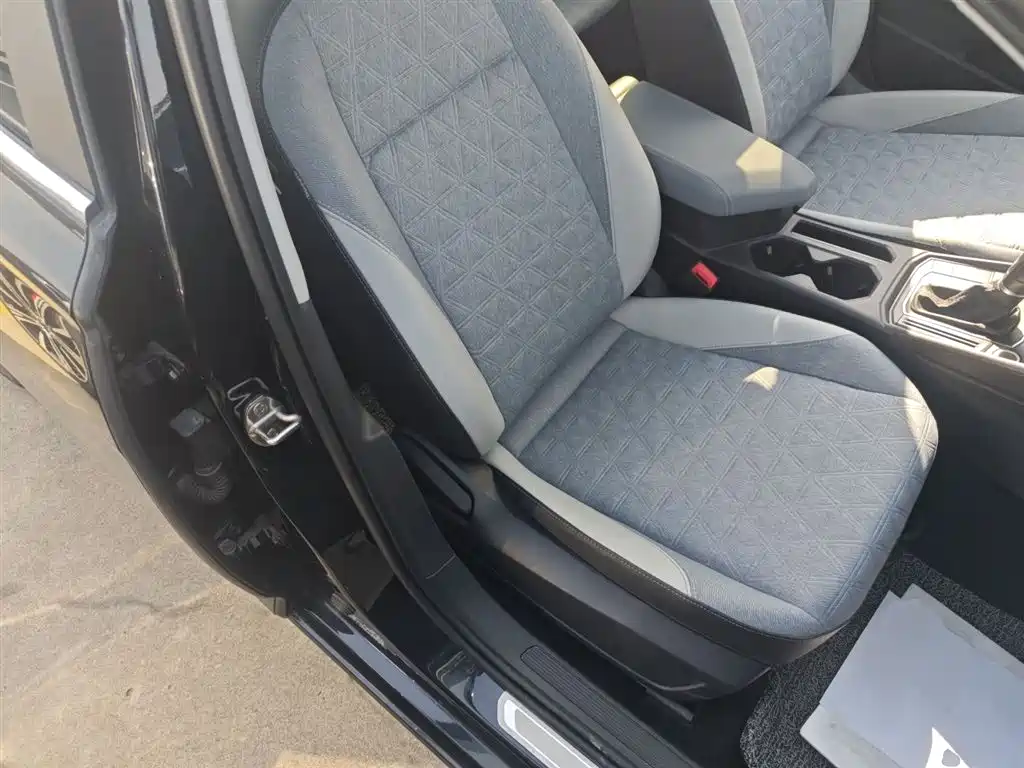 Volkswagen Lavida 2023 280TSI DSG Comfort Edition фото 20