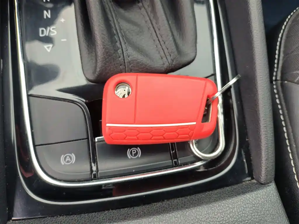 Škoda Kodiaq 2017 TSI330 5-seater 2WD Comfort Edition фото 17