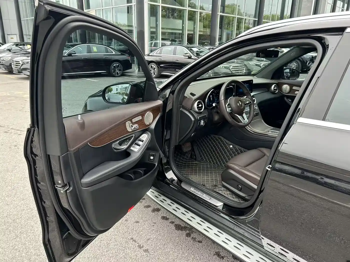 Mercedes-Benz GLC 2021 GLC 300 L 4MATIC Sporty фото 11