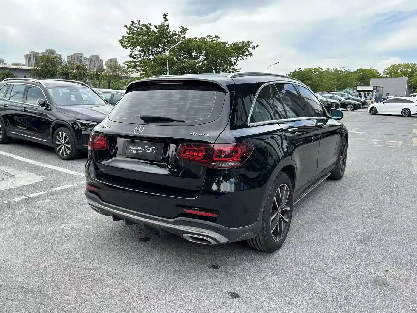 Mercedes-Benz GLC 2022 Model GLC 260 L 4MATIC Luxury Edition фото 8