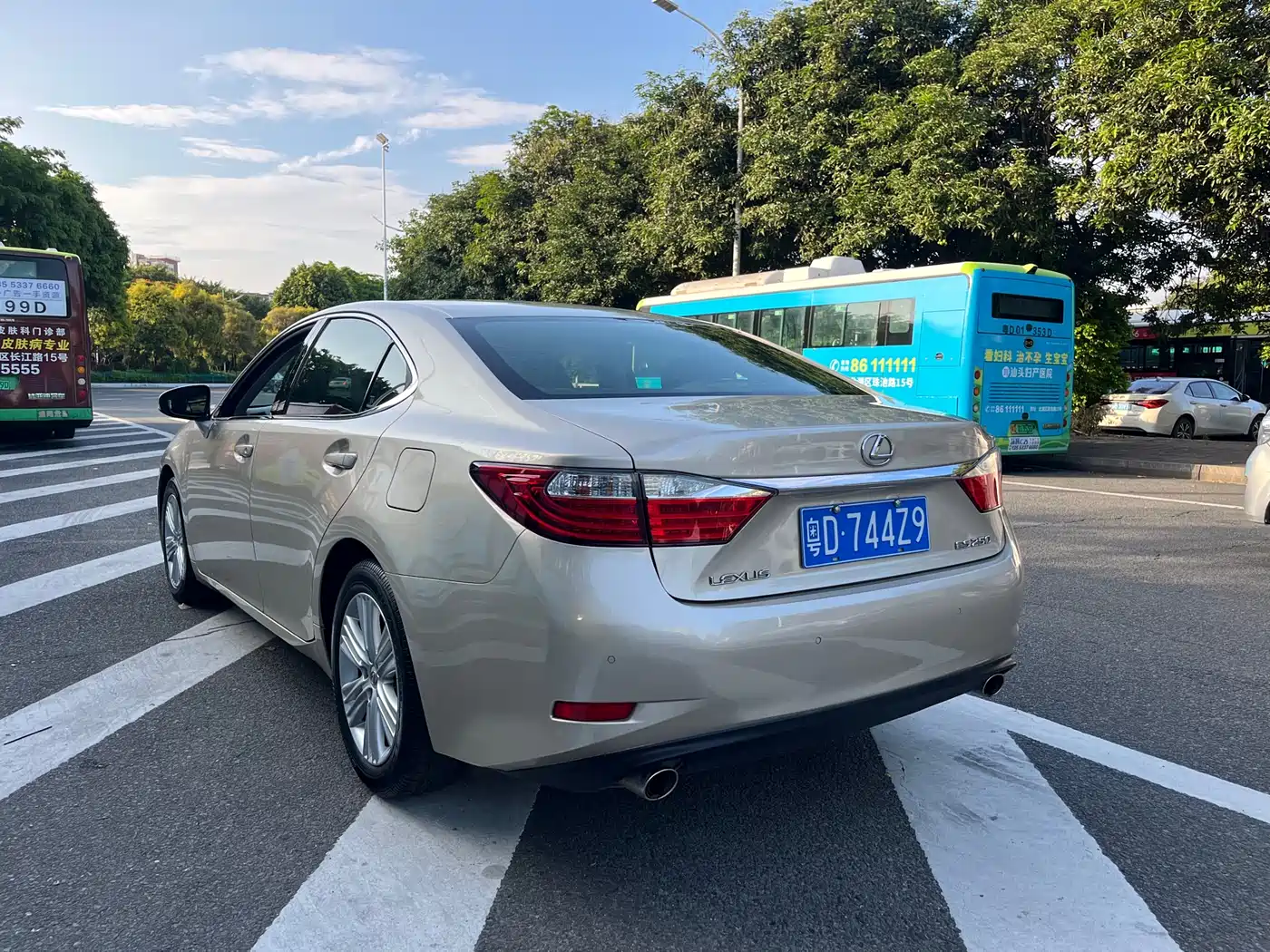 Lexus ES 2013 250 Elite Edition фото 4