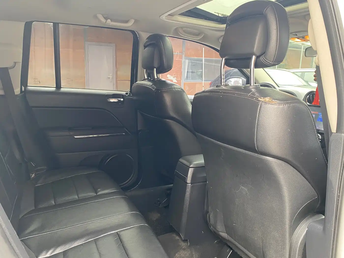 Фото 11 - Jeep Compass (Import)