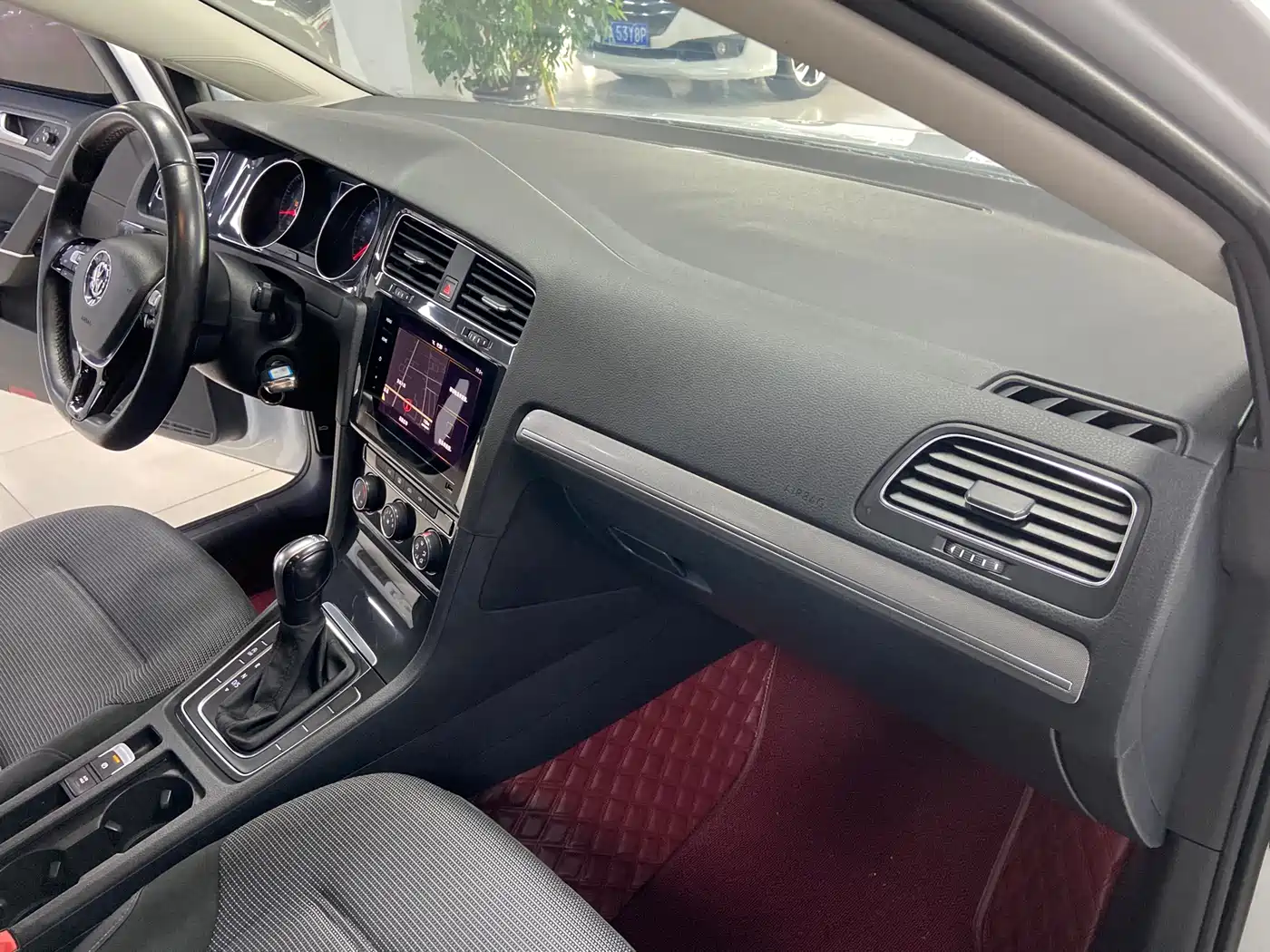 Volkswagen Golf 2020 280TSI DSG Comfort фото 18