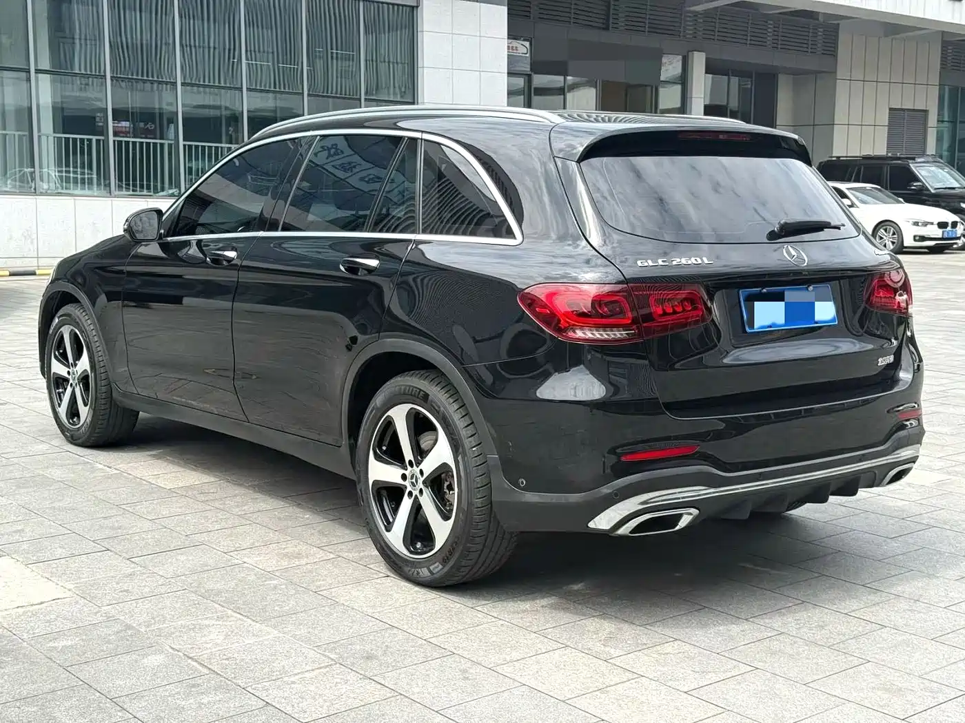 Mercedes-Benz GLC 2022 Model GLC 260 L 4MATIC Dynamic Edition фото 9