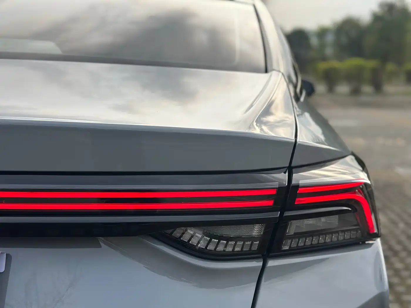 DONGFENG YI HYUN MAX