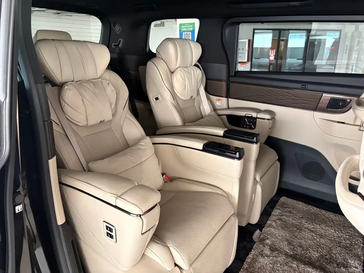 Toyota Alphard 2024 Hybrid 2.5L Prestige Edition фото 12