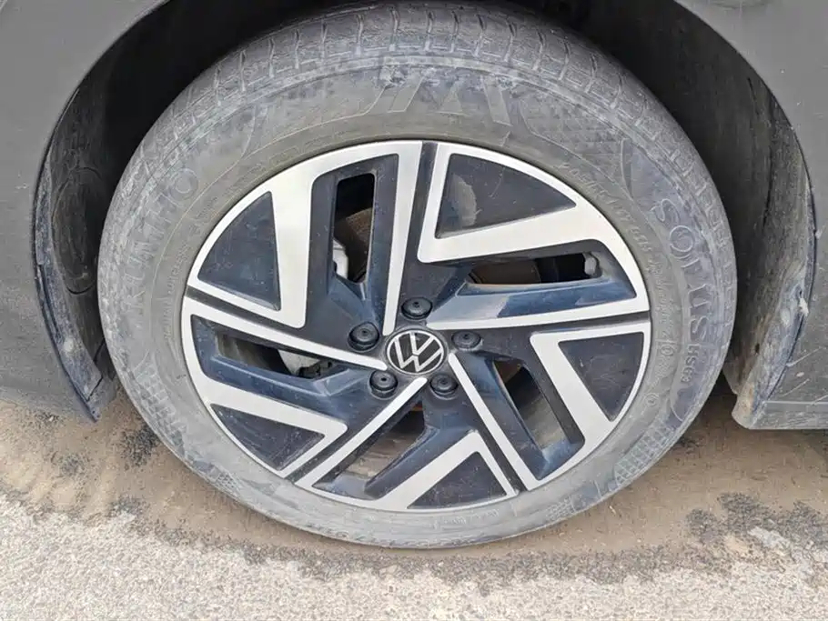 Volkswagen Sagitar 2023 300TSI DSG Surpassing Edition фото 6