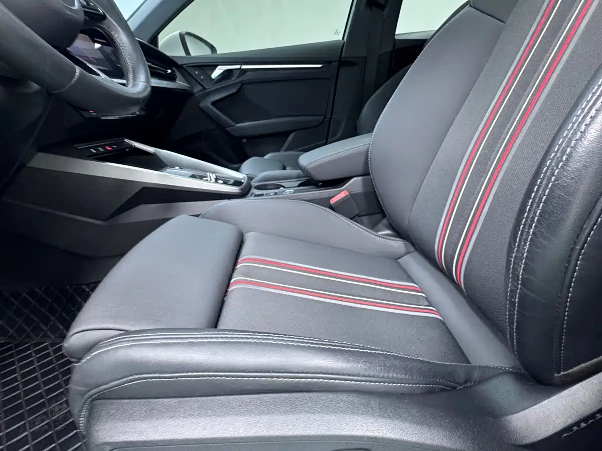 Audi A3 2022 A3L Limousine 35 TFSI Style Sport фото 16