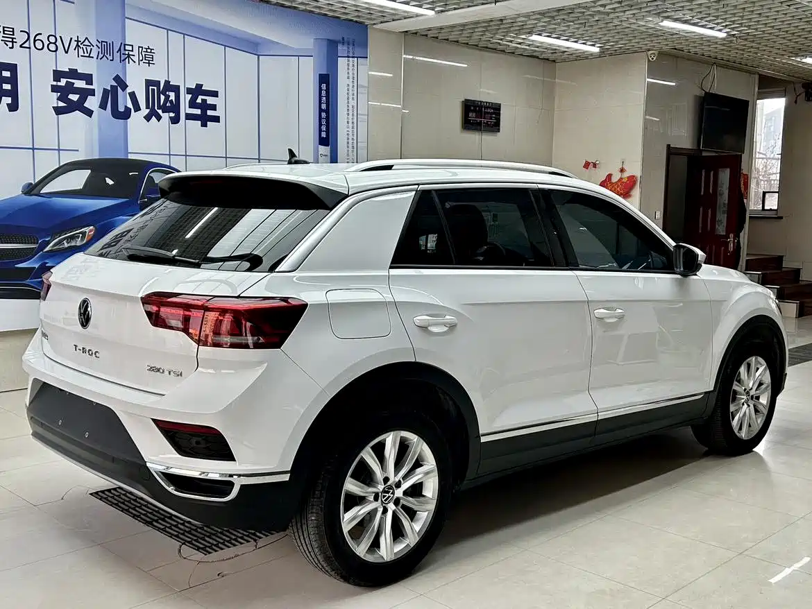 Volkswagen T-ROC 2022 280TSI DSG 2WD Elite PLUS фото 4