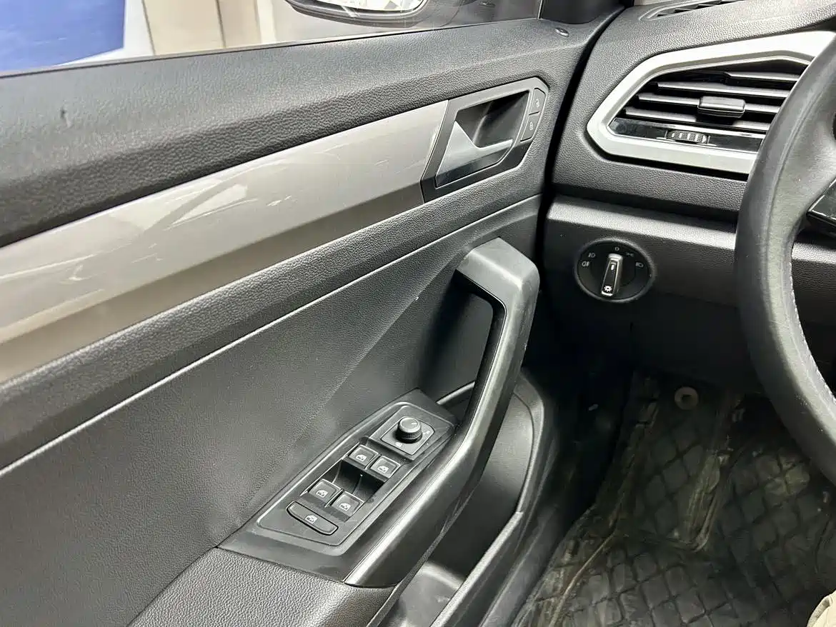 Volkswagen T-ROC 2022 280TSI DSG 2WD Elite PLUS фото 16