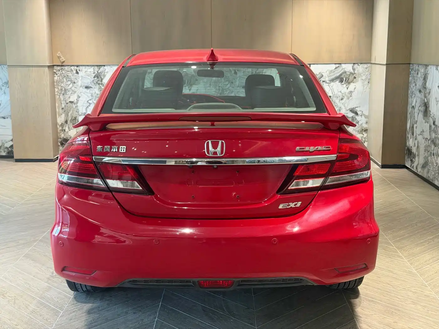 Фото 9 - Honda Civic
