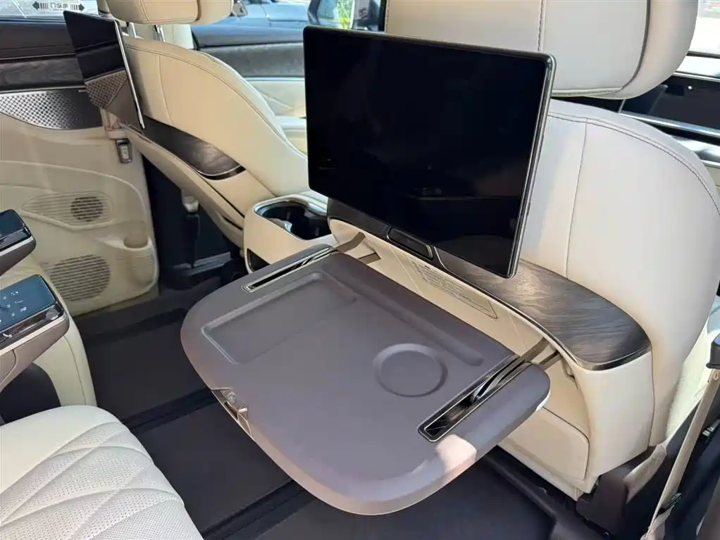 Denza D9 2025 DM-i Smart Drive Edition 1020 AWD Prestige фото 25