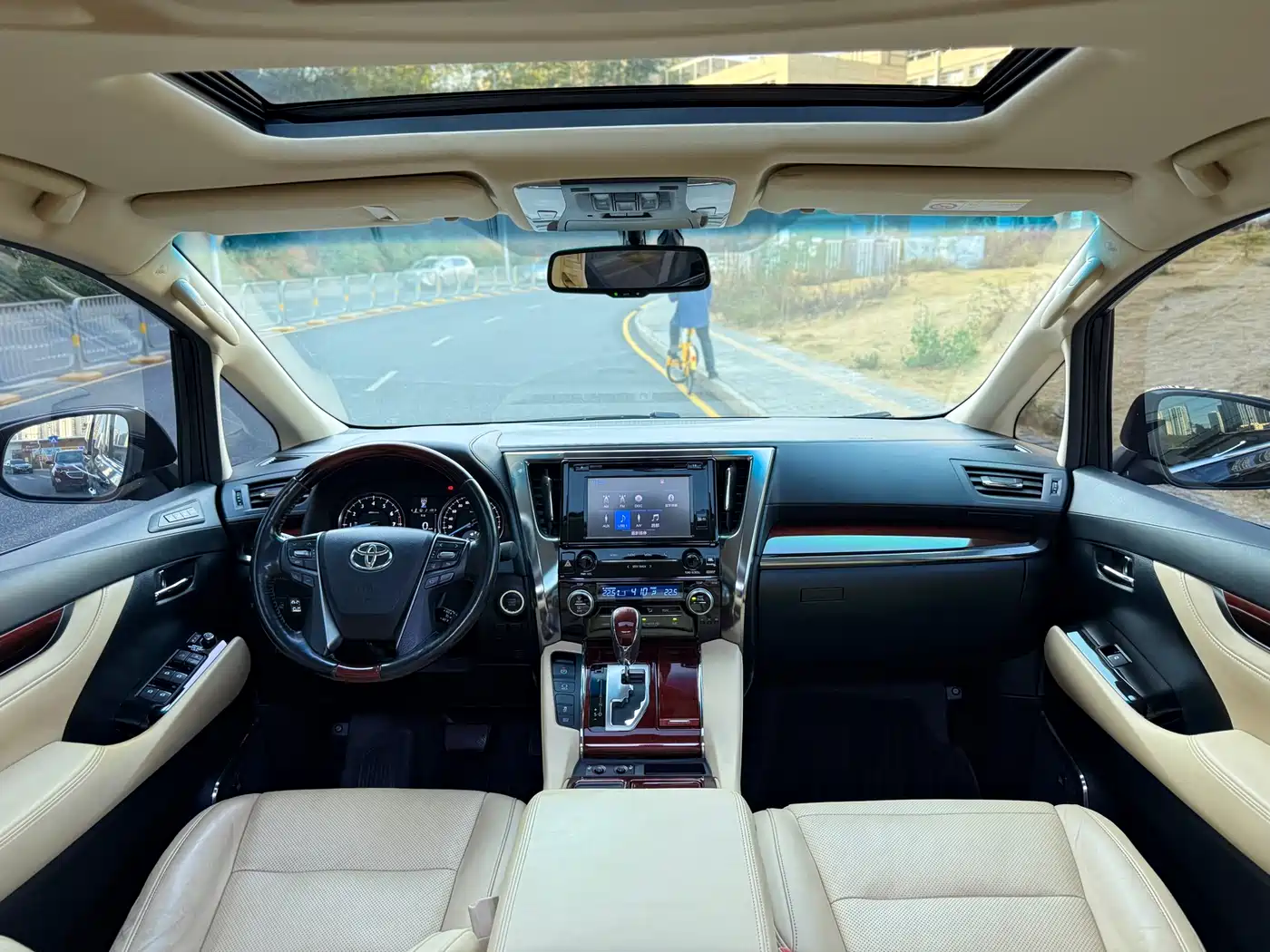 Toyota Alphard 2015 3.5L Luxury Edition фото 7