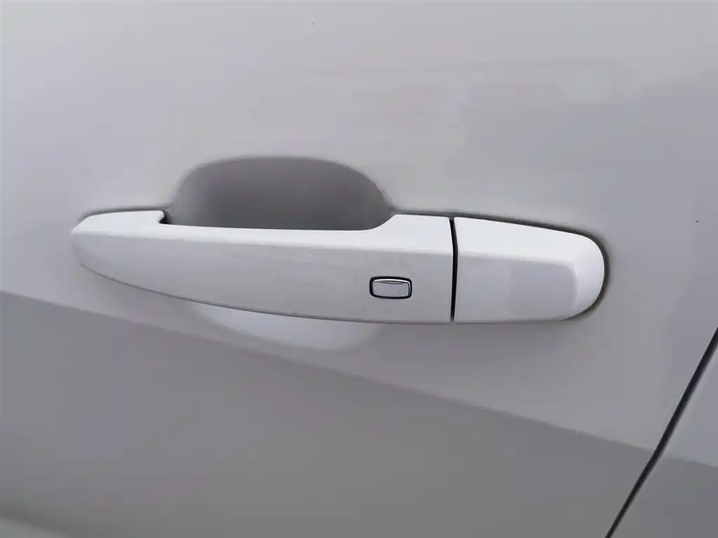 Chevrolet Malibu XL 2016 1.5T Dual-Clutch Ruichi Edition фото 18