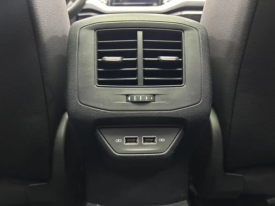 Volkswagen T-ROC 2022 280TSI DSG 2WD Elite PLUS фото 20