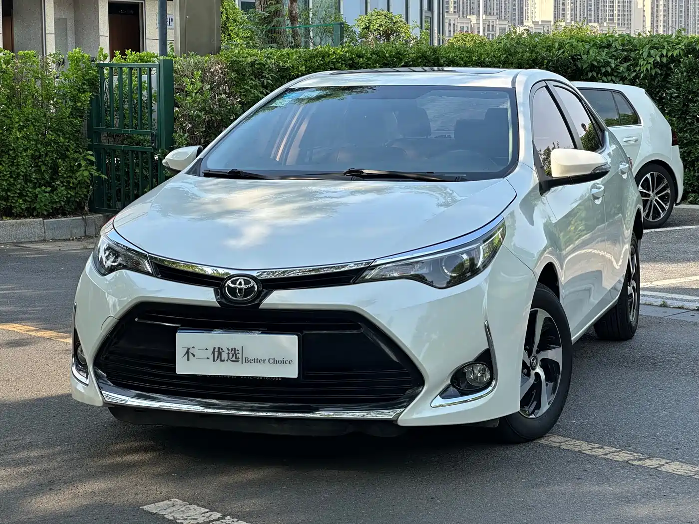 Toyota Levin 2017 Facelift 185T CVT Elite (China V) фото 2