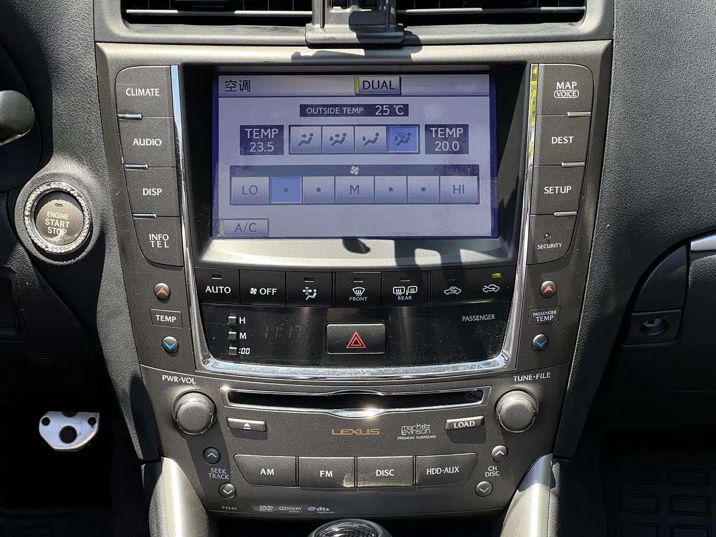 Lexus IS 2011 250C фото 19
